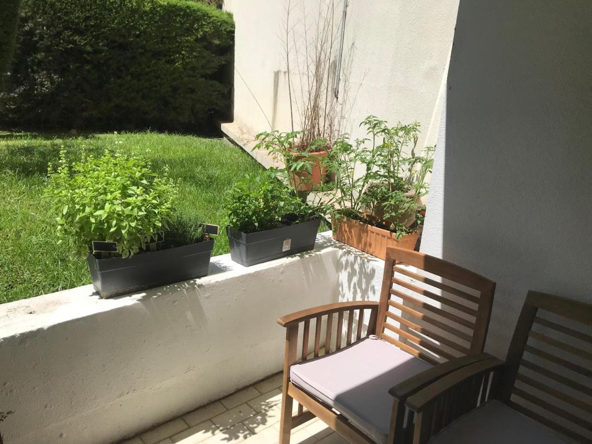 Superbe Studio Terrasse Centre Ville Et Plages A Pieds Cannes Kültér fotó
